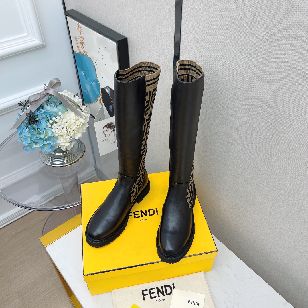 F**di Boots 02