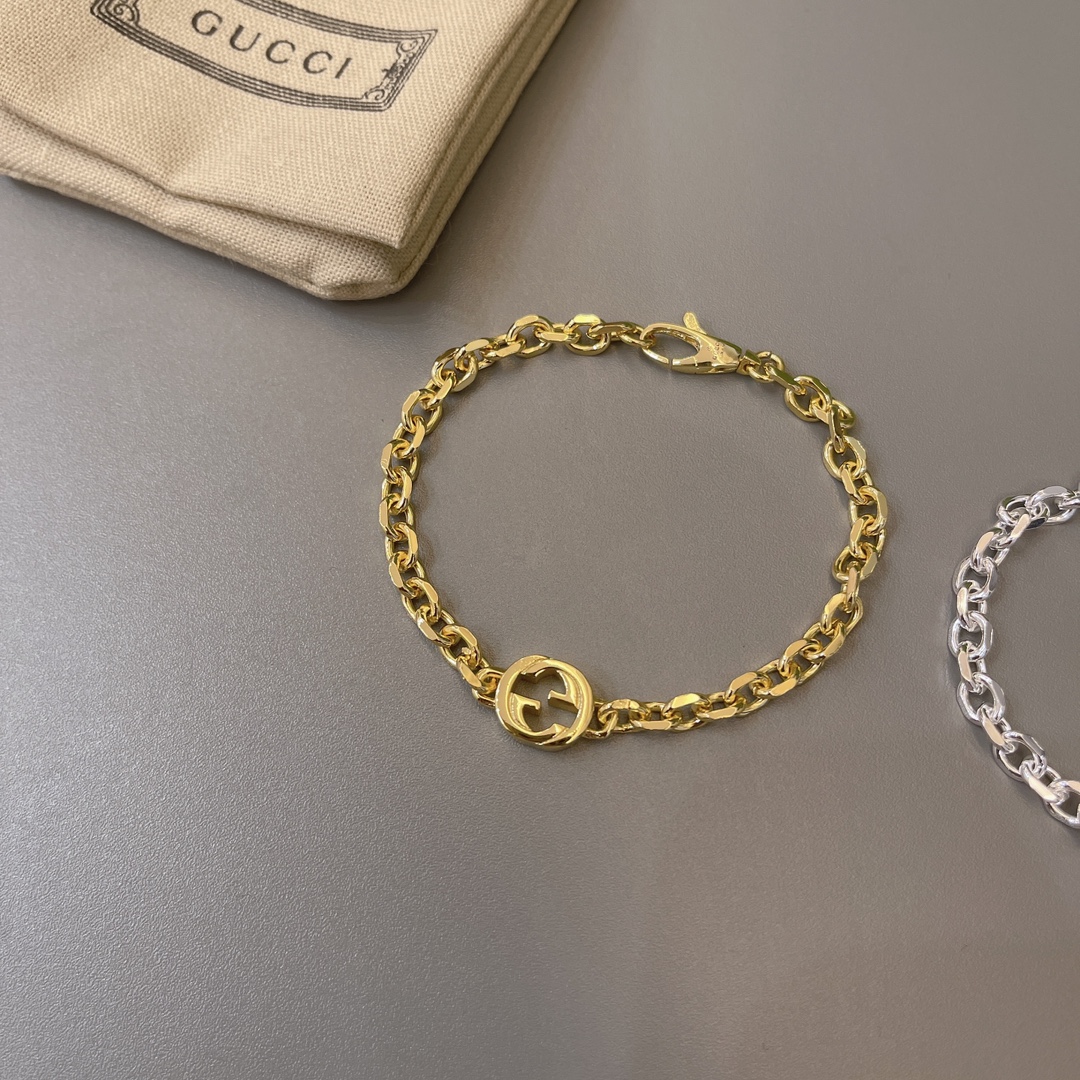 Bagsaaa Gvc*1 Bracelet 02